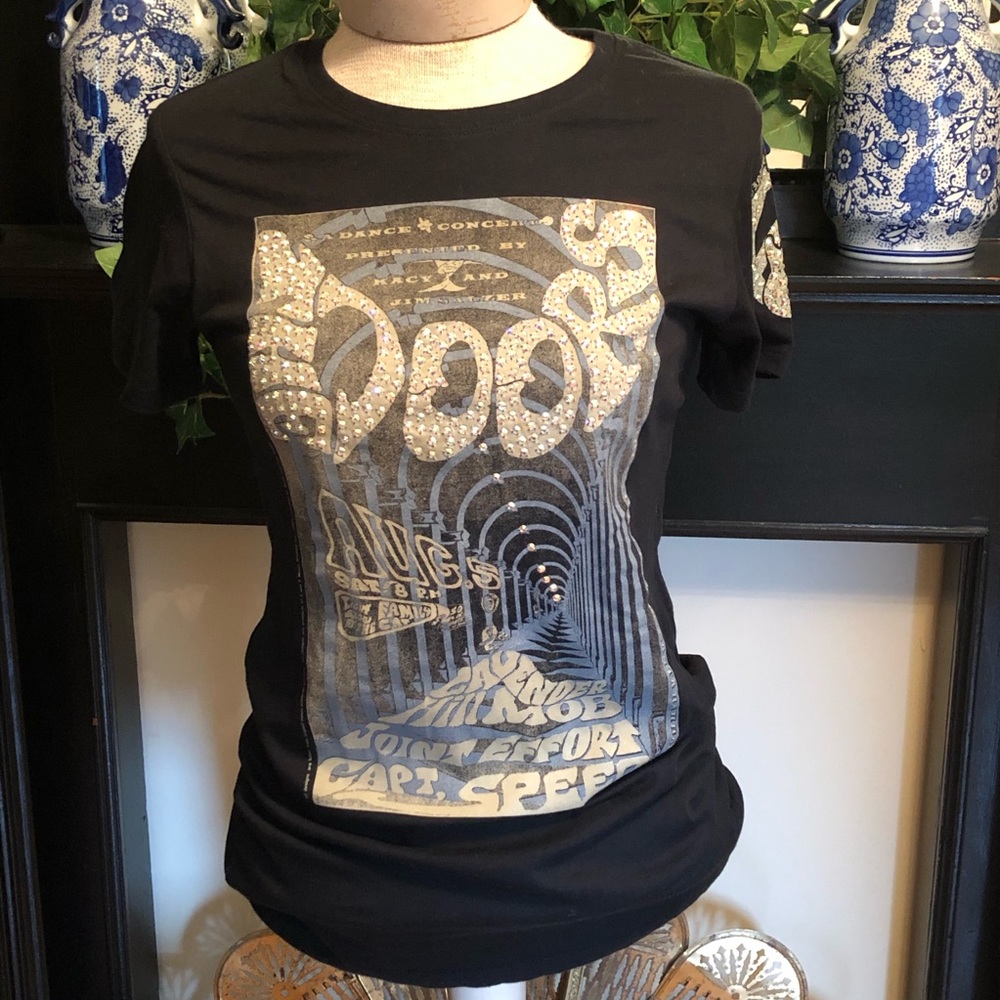 DOORS crystals tee